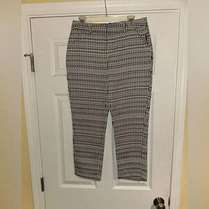 NWT-Women’s Meronq Ankle Pants.‎ Size 8.